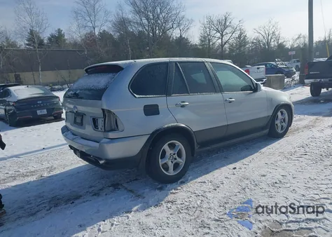 2005 BMW X5 4.8Is z USA, uszkodzony, nr VIN 5UXFA93585LE83036
